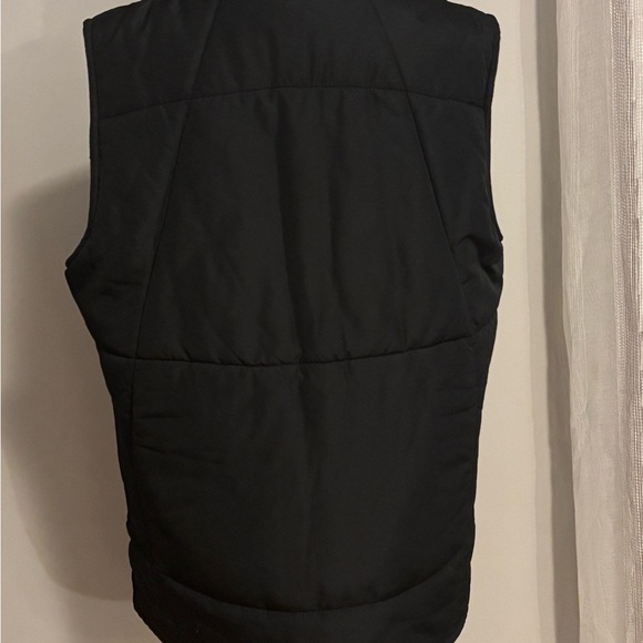 Boys Under Armour puffer vest XL ski snow kids jacket UA girls unisex warm cozy - Picture 4 of 8